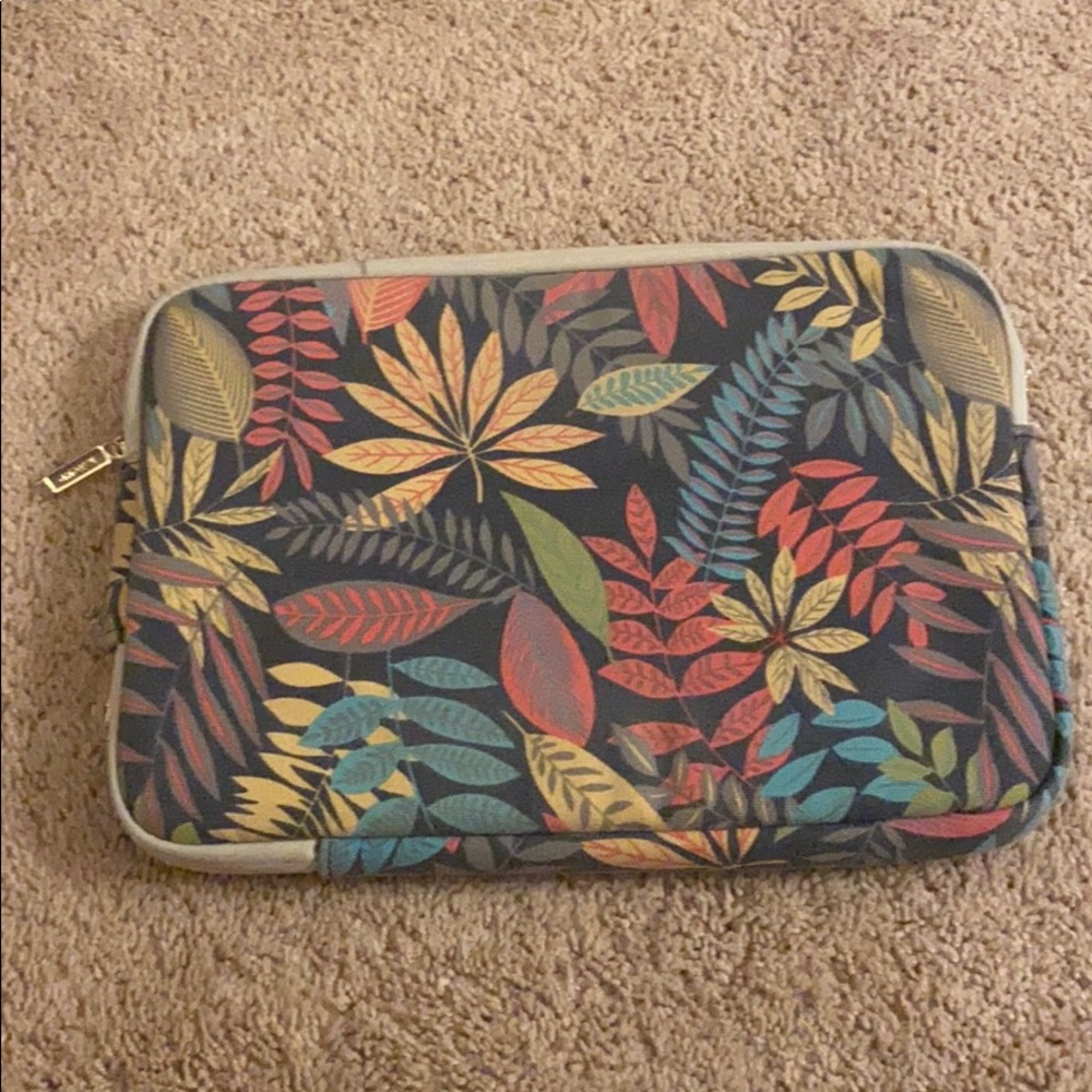 Computer case - Picture 4 of 4